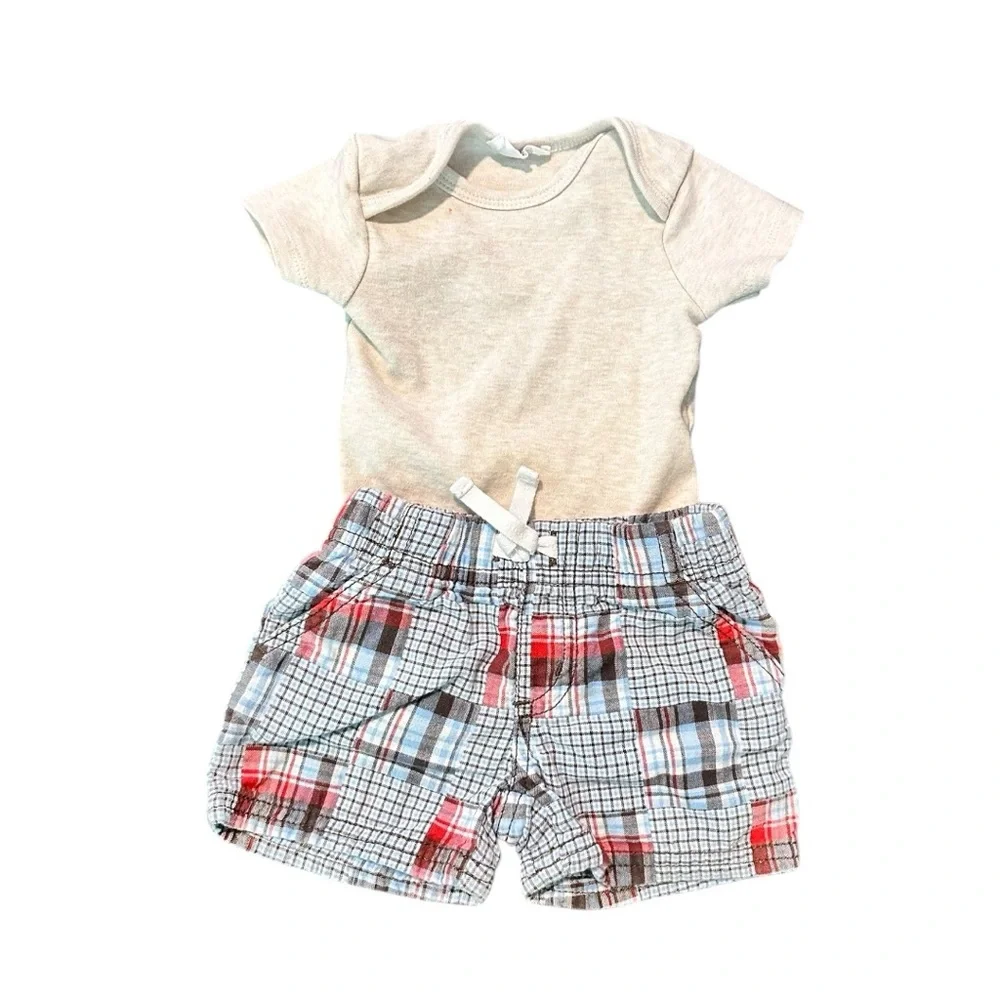 0-3 Month Baby Boy Clothing Bundle Outfits Hurley, Gerber, Rabbit + Bear & More - Picture 9 of 9